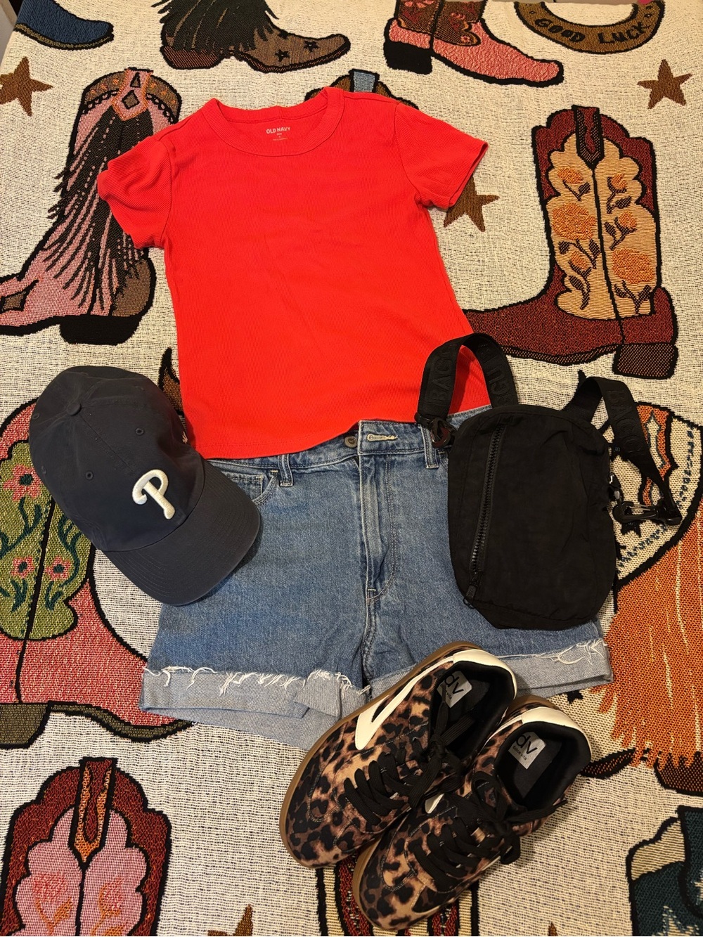 Old Navy Snug Fit T-shirt